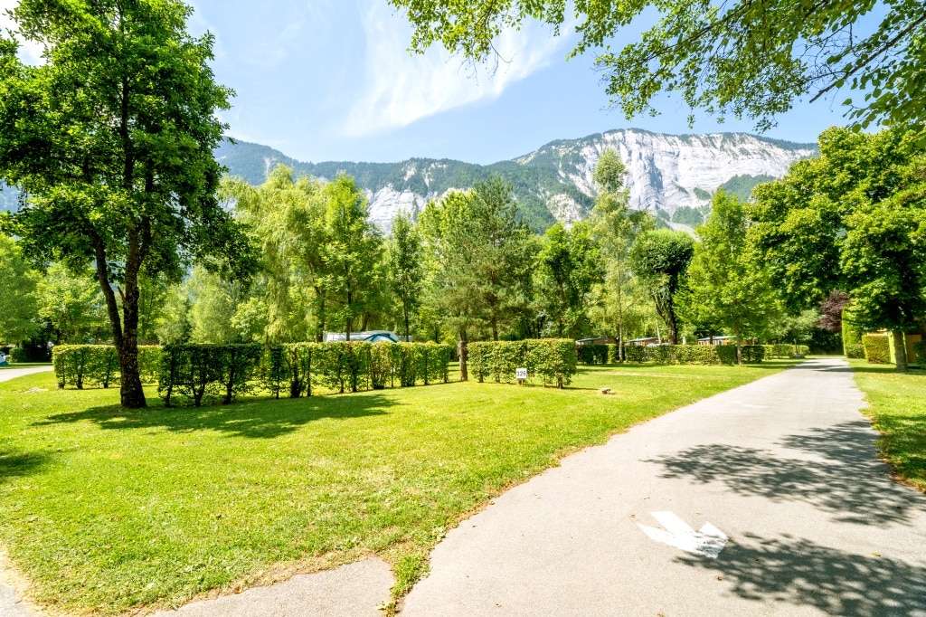 07 camping familial montagne Alpe dHuez bourg doisans