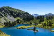 Alpes location chalet jacuzzi SPA 17 camping activités isère lac