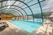 Waterpark 12 Camping LeBourgdOisans LeChateaudeRochetaillee Ciela Village Piscine couverte 89 1